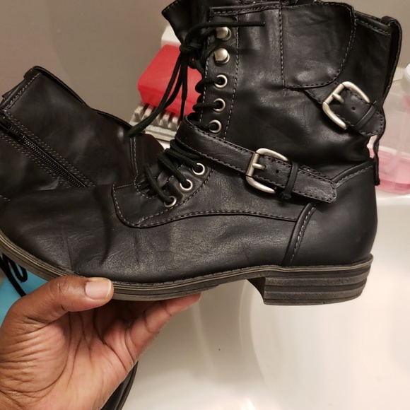 American Rag|ladies boots - Picture 3 of 5